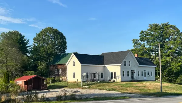 127 Atlantic Highway, Nobleboro, ME 04555