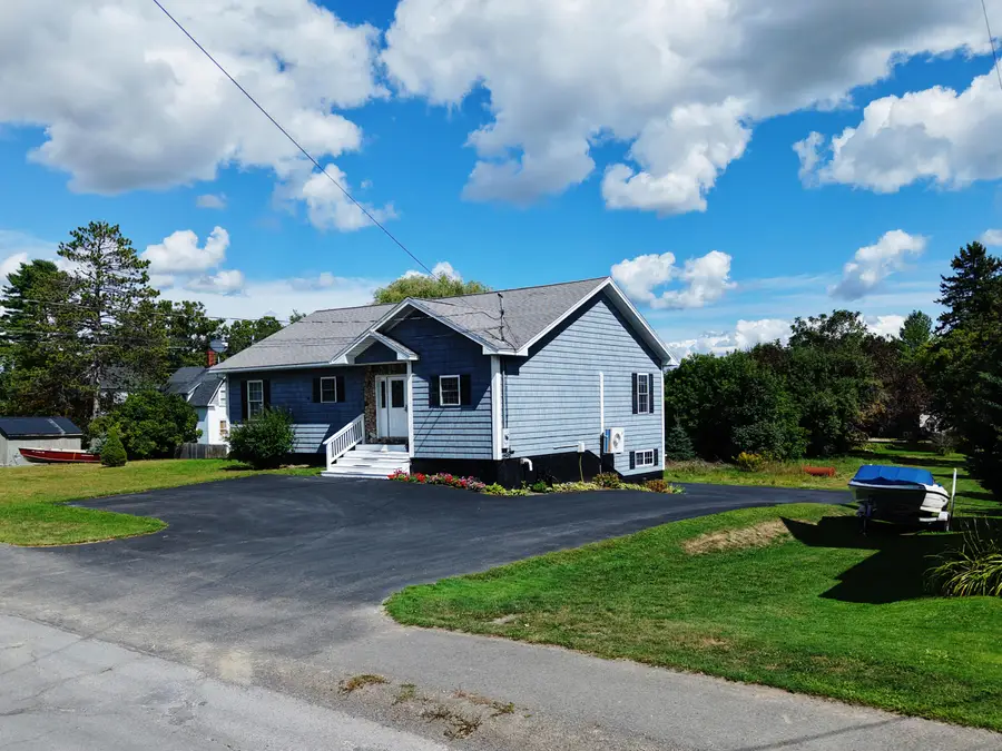 16 South Street, Houlton, ME 04730 - #3