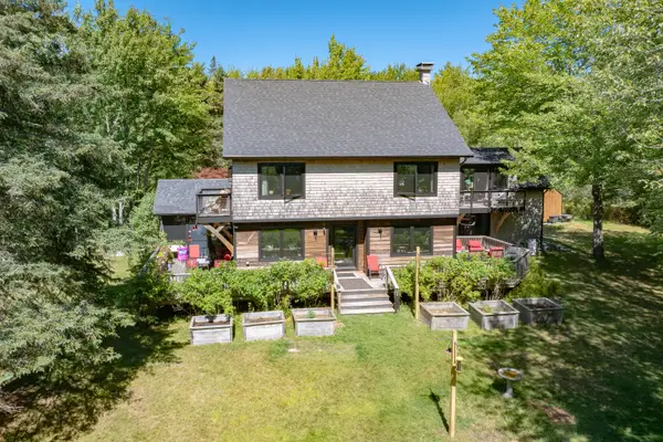 32 Sunup Lane, Surry, ME 04684