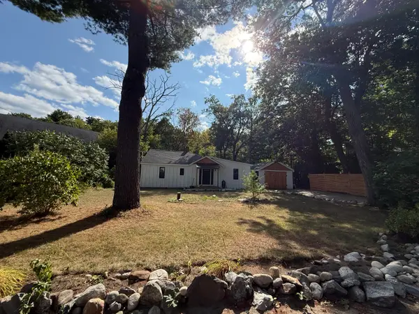 4 Highland Avenue, Cumberland, ME 04021