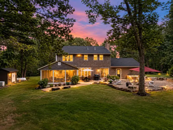 170 Shore Road, York, ME 03902