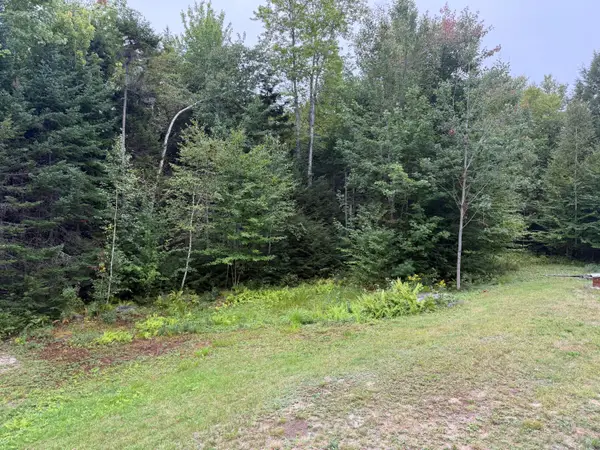 36 Seekins Road, Searsport, ME 04974