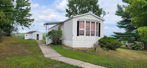 87 Pleasant Hill Road, Limerick, ME 04048