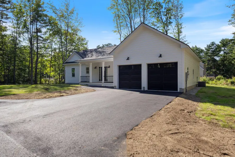 11 Chestnut Street, Old Orchard Beach, ME 04064 - #3