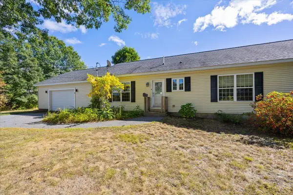 8 Pine Street, Brunswick, ME 04011