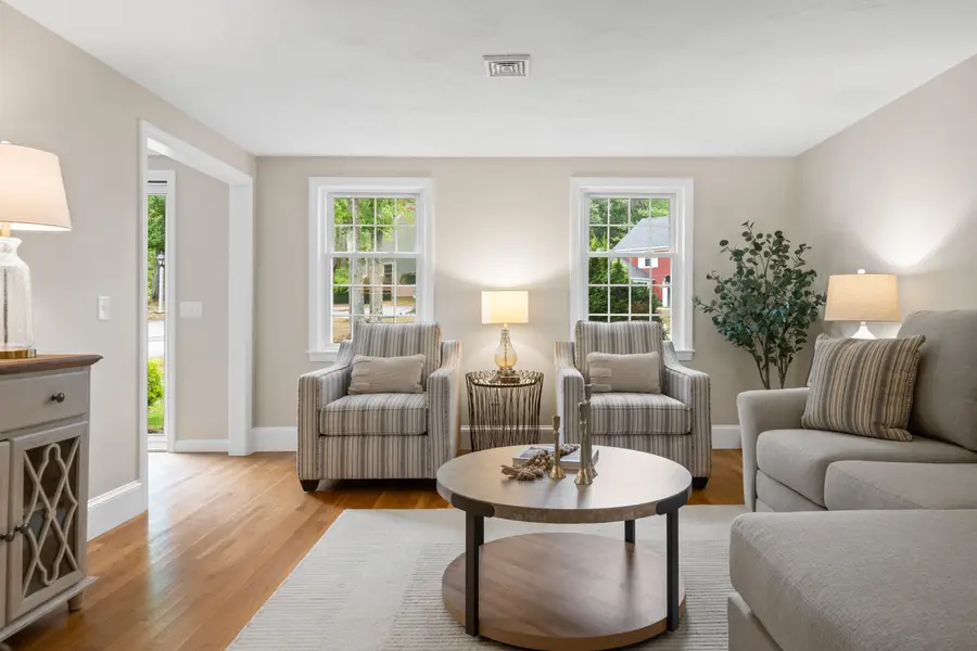 46 Colonial Village #46, Falmouth, ME 04105 - #3