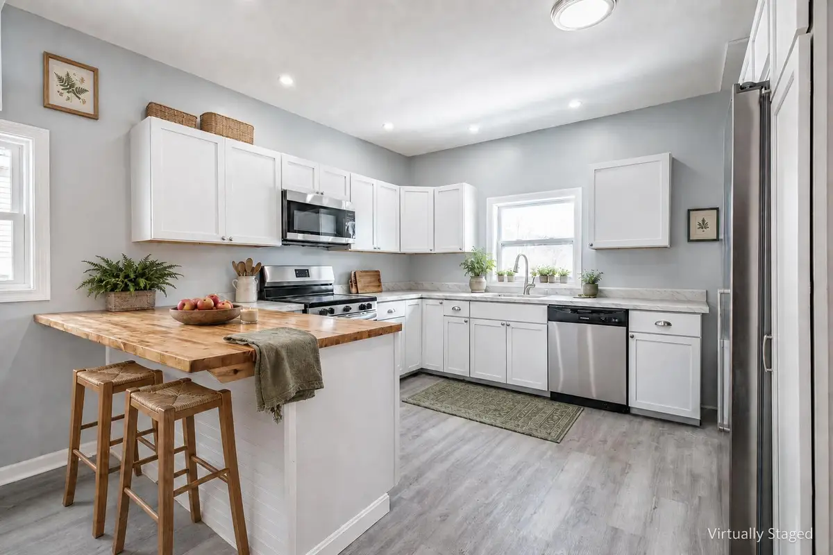 74 Lincoln Avenue, Rumford, ME 04276 - #1