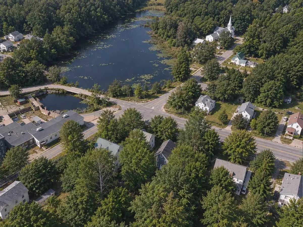 128 N Main Street, North Monmouth, ME 04265 - #1