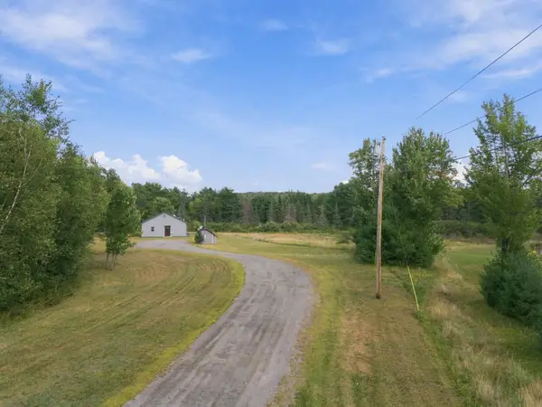 808 Hinckley Road, Canaan, ME 04924