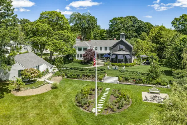 8 West Street, Kennebunkport, ME 04046