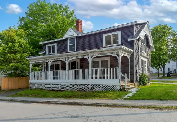 176  Court Street, Bangor, ME 04401