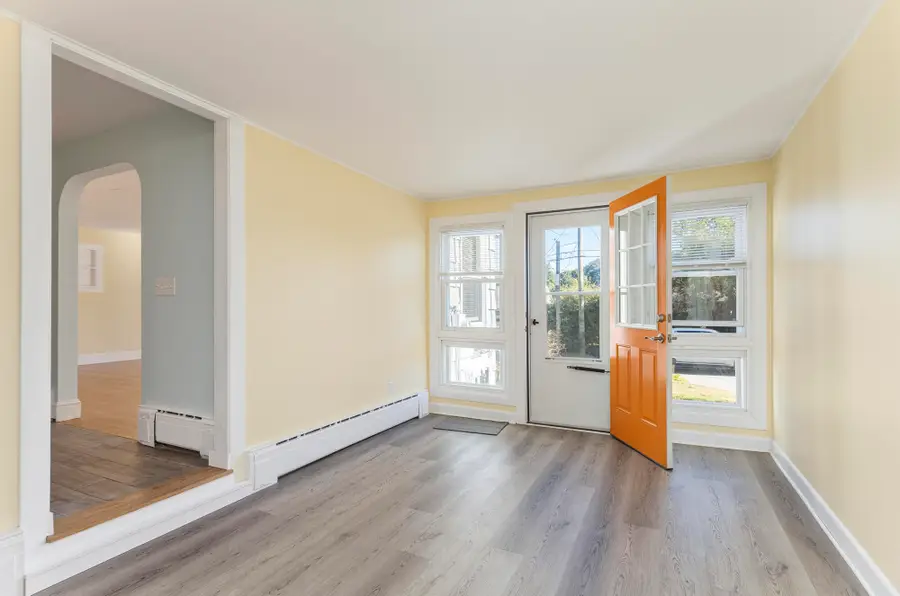 10 Pleasant Avenue, Cape Elizabeth, ME 04107 - #3
