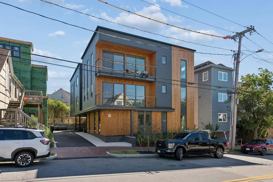 58 Cumberland Avenue #4, Portland, ME 04101 - #2