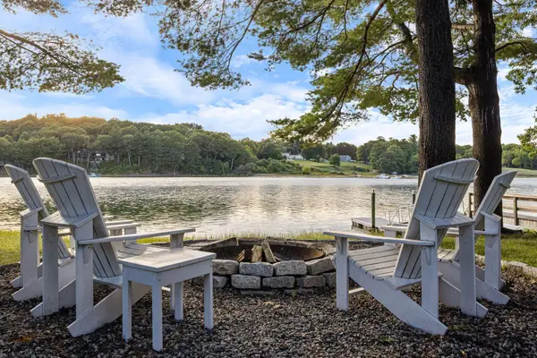 657 River Road, Eliot, ME 03903