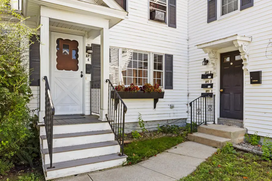 18 Pine Street, Springvale, ME 04083 - #3
