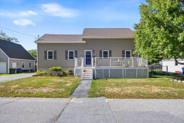 73 Bonnybank Terrace, South Portland, ME 04106