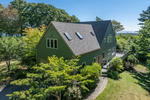 7 Lexington Lane, Rockport, ME 04856