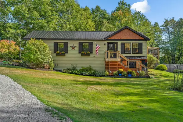 12 Butler Road, Boothbay, ME 04537
