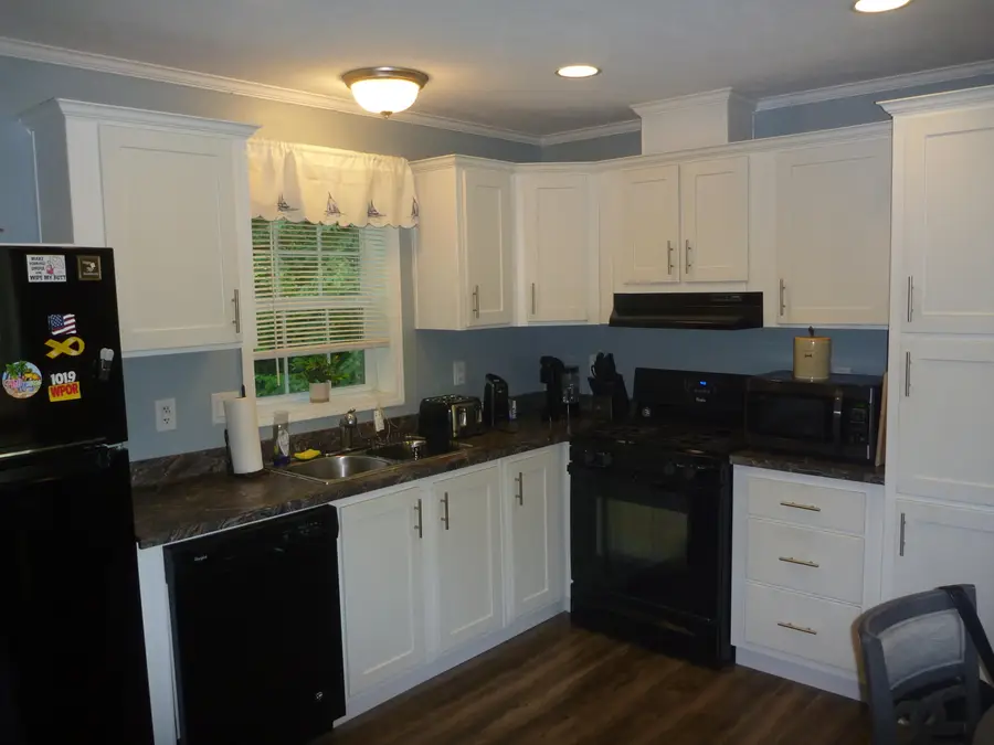 27 Carroll Avenue, Standish, ME 04084 - #3