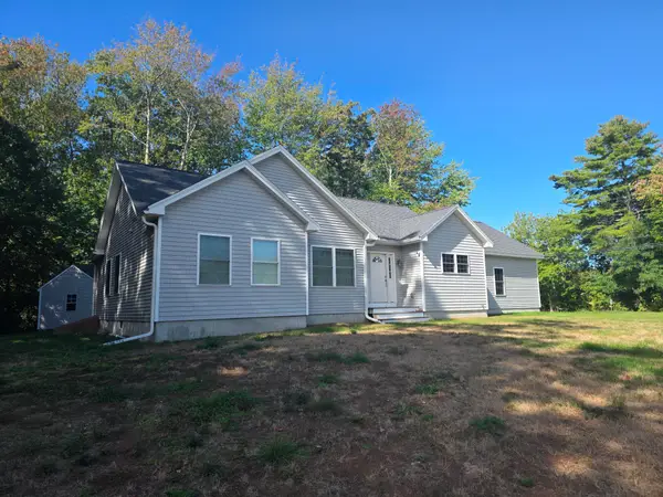 32 Elmwood Avenue, Scarborough, ME 04074