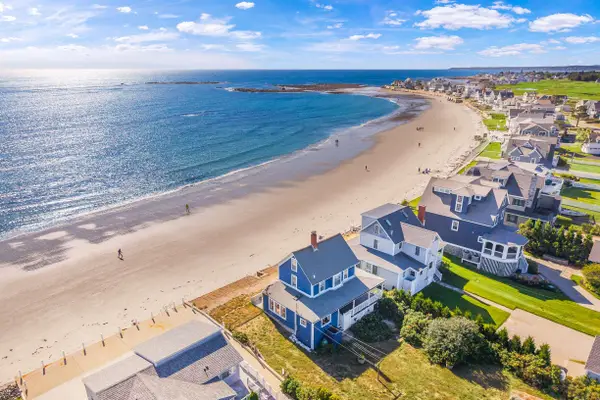 114 Webhannet Drive, Wells, ME 04090