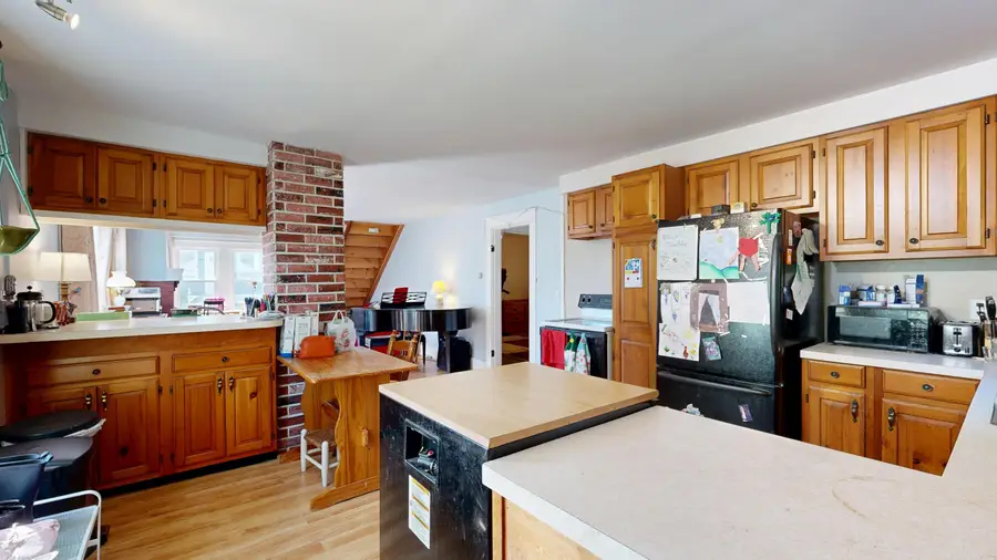 12 Gerry Avenue, South Portland, ME 04106 - #3