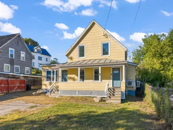 3 Redington Street, Waterville, ME 04901