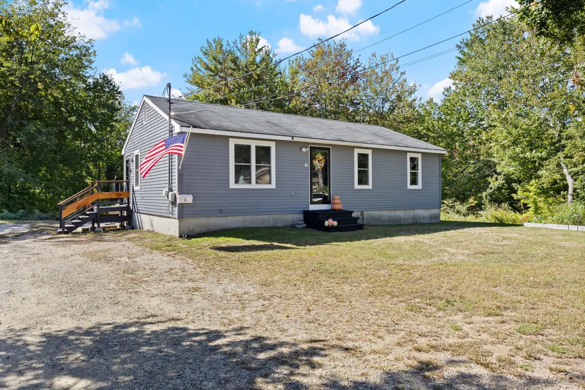 1 Seneca Avenue, Sanford, ME 04073 - #1