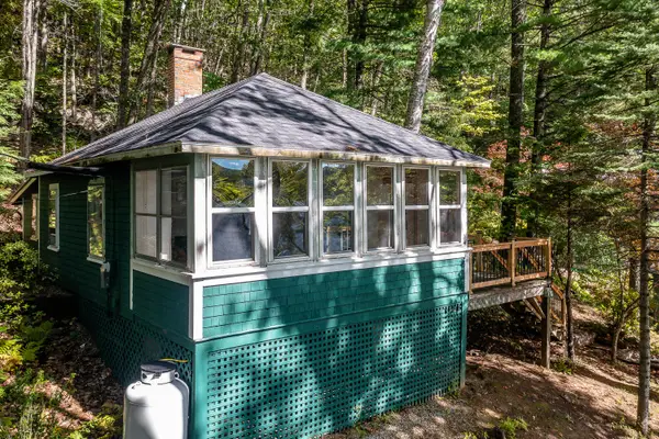387 Hosmer Pond Road, Camden, ME 04843