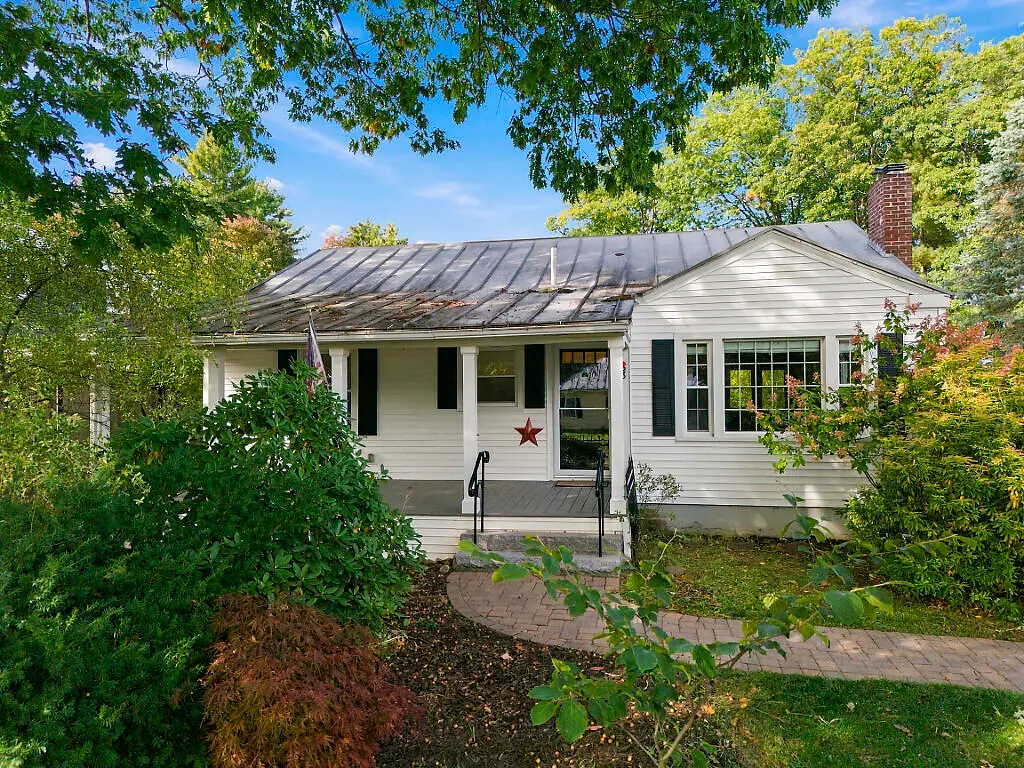 33 Franklin Street, Waterville, ME 04901 - #1