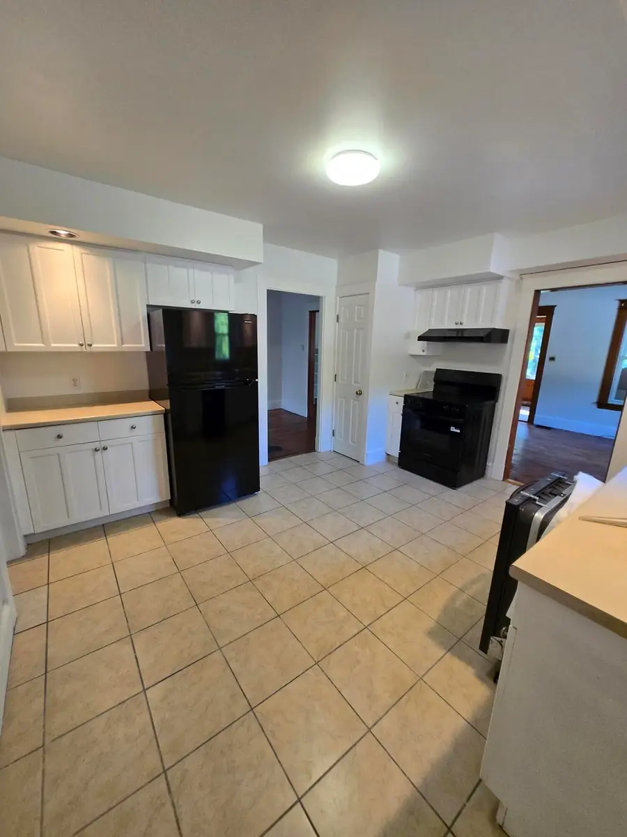 25 Falmouth Road, Falmouth, ME 04105 - #2