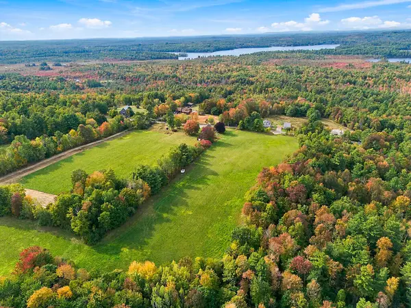 842 Banton Road, Palermo, ME 04354