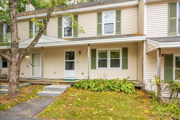 21 Pine Hill Drive #21, Bath, ME 04530