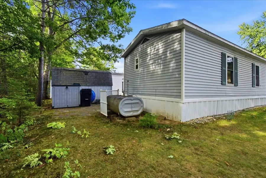 46 Woodside Drive, Lisbon, ME 04250 - #3