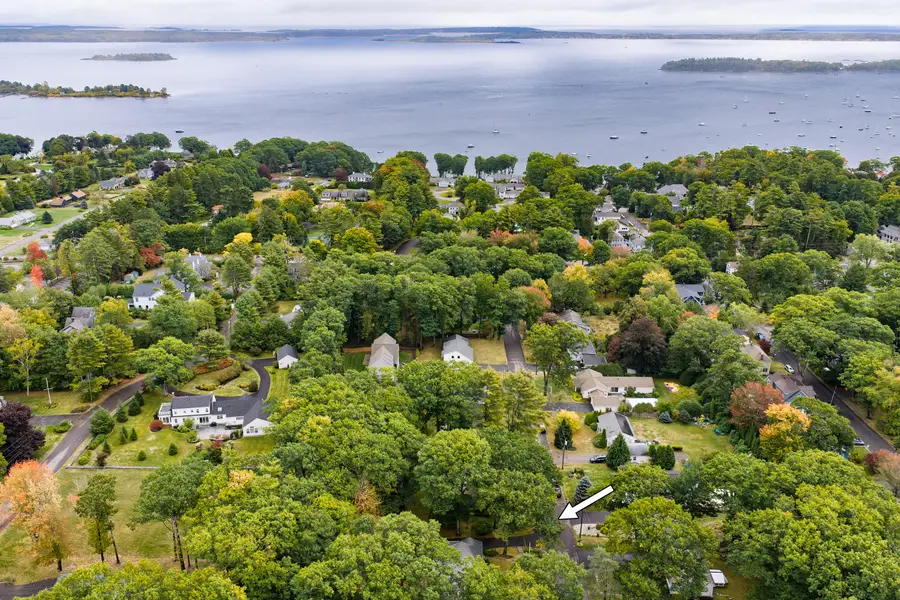 21 Carmichael Avenue, Falmouth, ME 04105 - #3