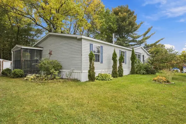 3 Maple Way, Augusta, ME 04330