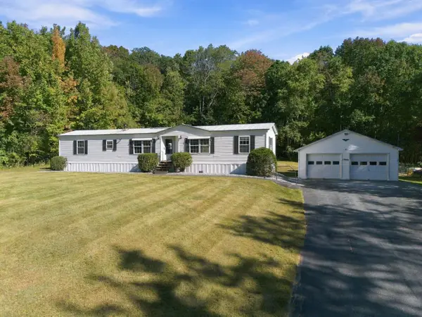 87 Summer Street, Oakland, ME 04963