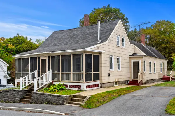 12 Berwick Avenue, Sanford, ME 04073