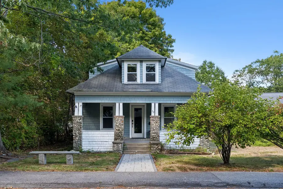 39 Mclellan Street, Brunswick, ME 04011 - #2