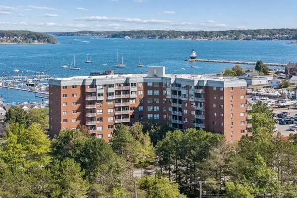 148 Breakwater Drive #811, South Portland, ME 04106