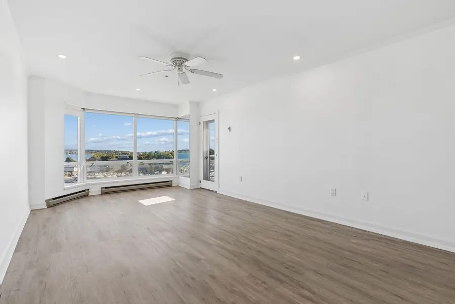 148 Breakwater Drive #811, South Portland, ME 04106 - #2