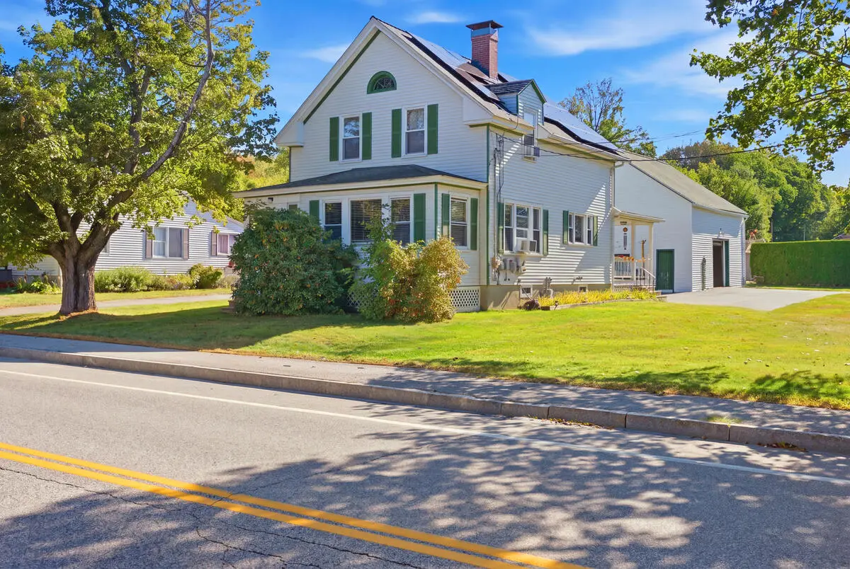 431 East Avenue, Lewiston, ME 04240 - #1