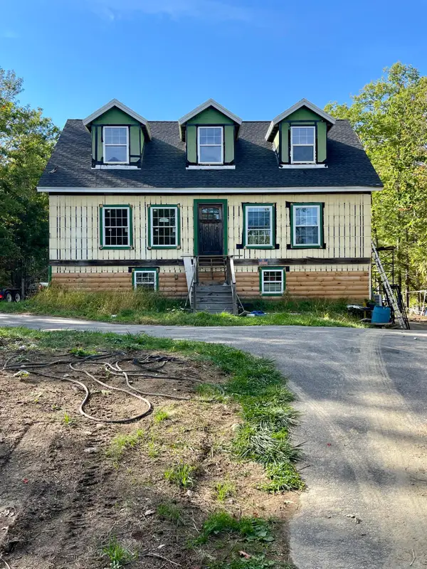 15 Fish Way, Woolwich, ME 04579