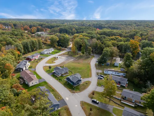 12 Seaglass Lane #12, Kittery, ME 03904