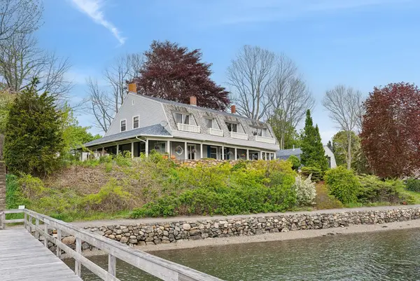23 Harmon Park Road, York, ME 03909