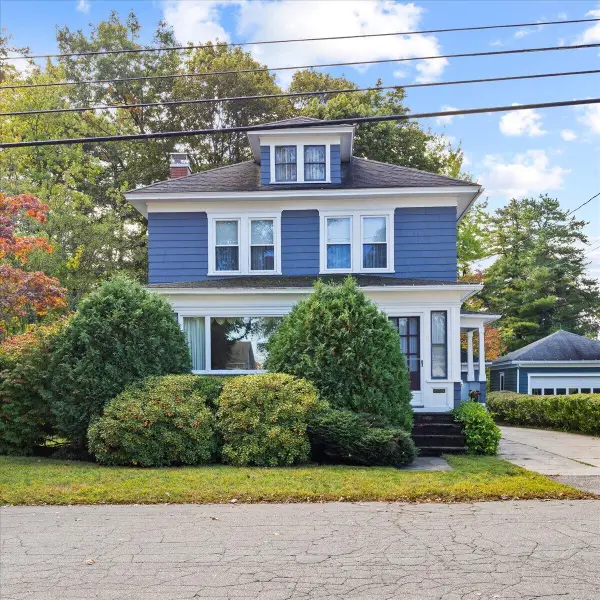 11 Kent Street, Sanford, ME 04073