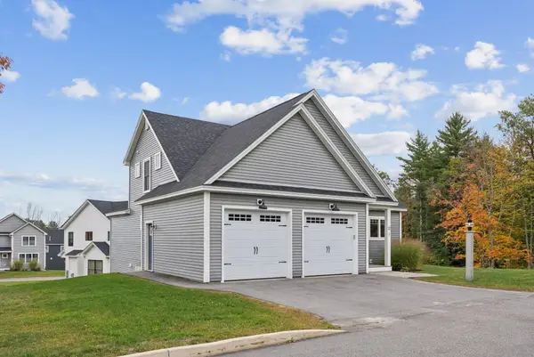 12 Waxwing Lane #49, Falmouth, ME 04105