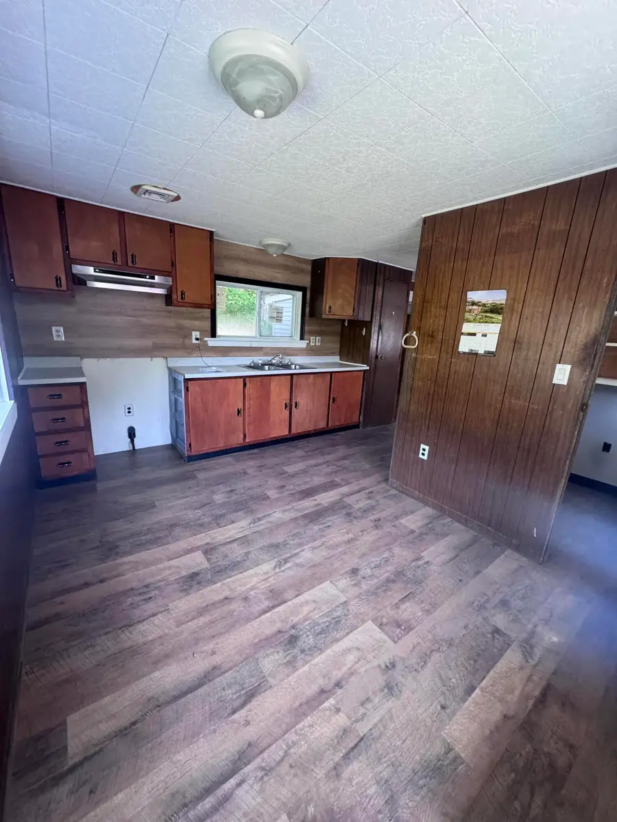 Address Withheld By Seller, Oakland, ME 04963 - #3
