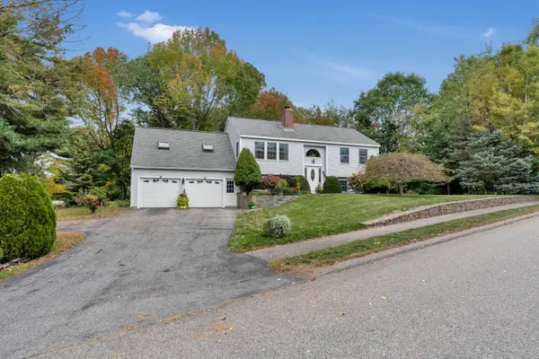 2 Colchester Drive, South Portland, ME 04106