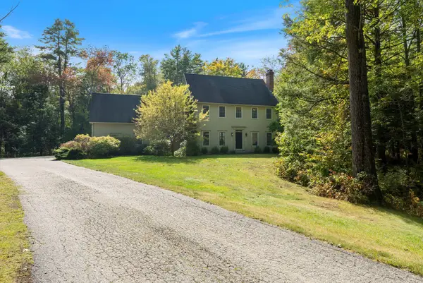 4 Greenview Drive, Cape Elizabeth, ME 04107